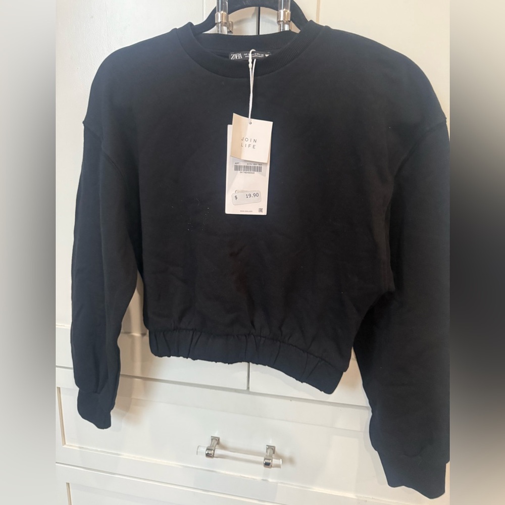 Pull over long sleeve